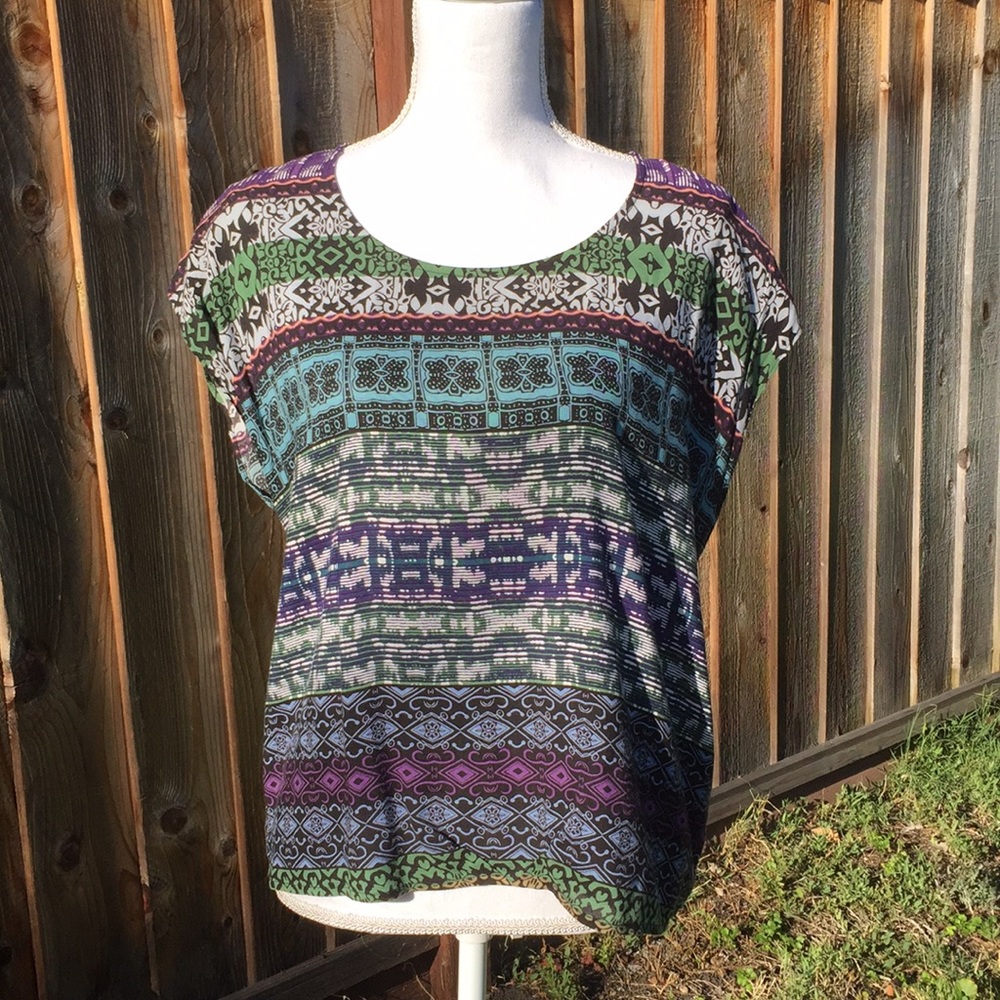 CAbi #832 Tribal Top